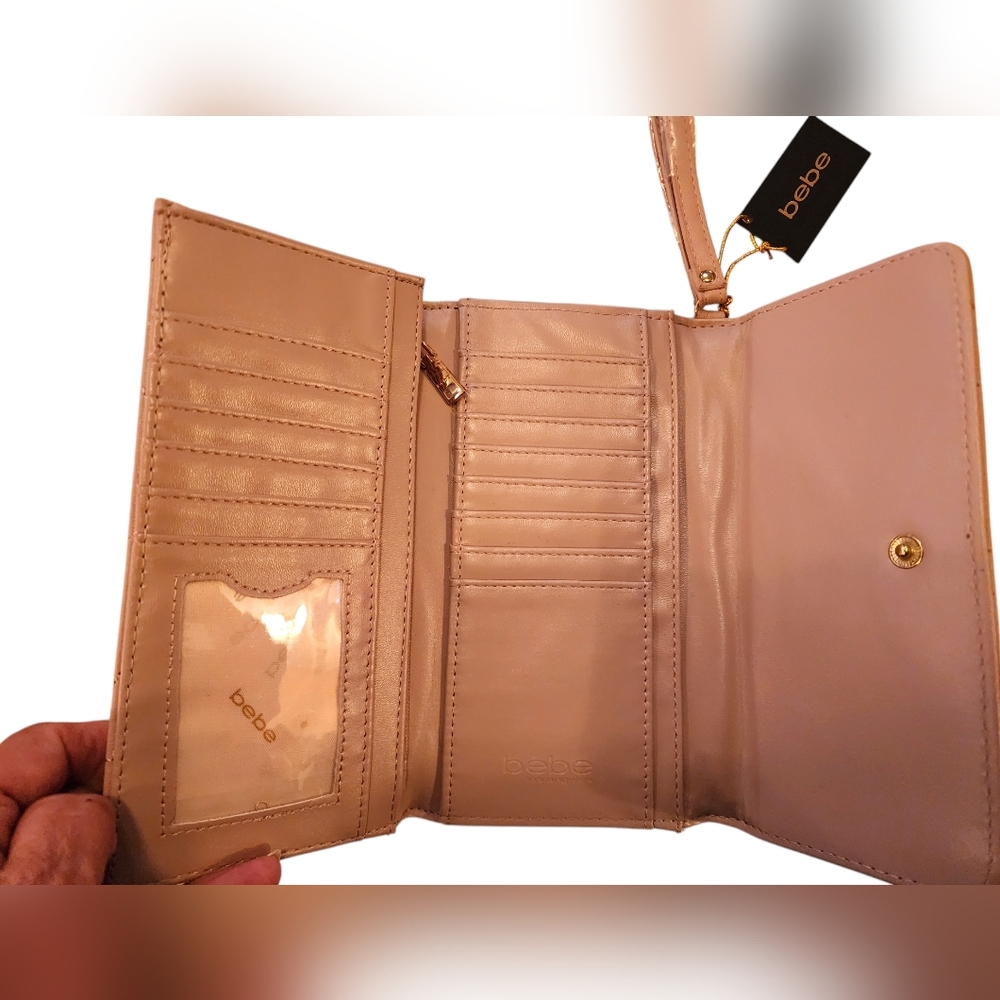 Bebe ZAZA Bling Trifold Wristlet Mauve Wallet Rhinestone encrusted   BB - Picture 4 of 7